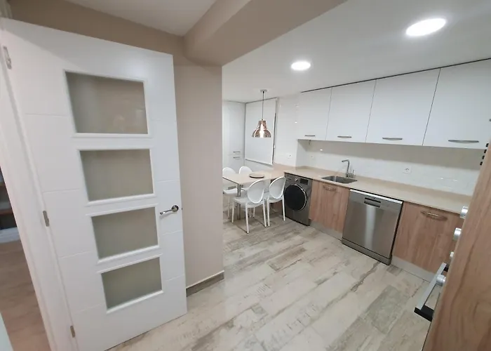 Playa 12 - El Lujo De Estar En 1ª Linea De Playa - Vut-4043-as * Gijón